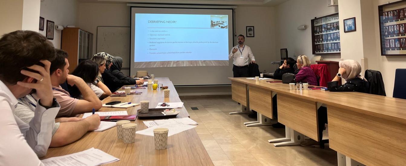 Tıbbi Simülasyon Eğitici Eğitimi-Temel Düzey (Manken Tabanlı Simülasyon) Başarıyla Tamamlandı