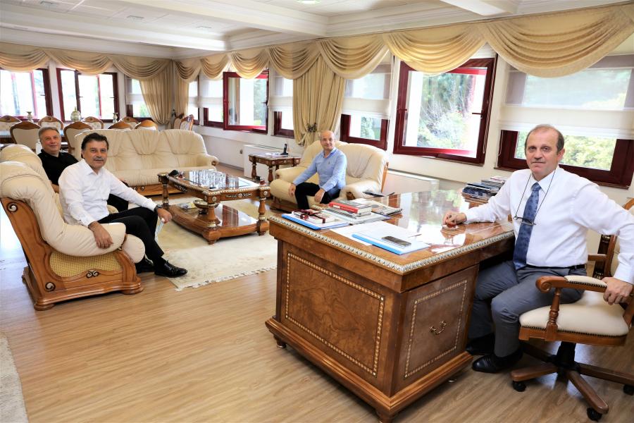 Ergin AYDIN, Münir AYDOĞDU ve Dr. Hakan CANTÜRK