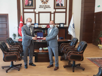 Rektörümüz Prof. Dr. Hamdullah ÇUVALCI, Erzurum Atatürk Üniversitesini ve Erzurum Teknik Üniversitesini Ziyaret Etti