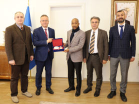 Güney Afrika Büyükelçiliği'nin Üniversitemize Ziyareti  