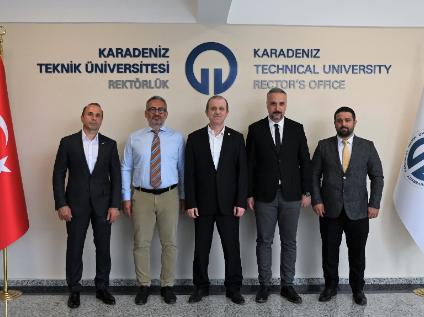 KTÜ Sürmene Abdullah Kanca Meslek Yüksekokulu Akredite Edildi

