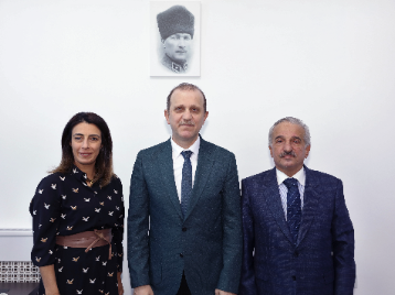 Üniversitemiz Sosyal Bilimler Enstitüsü'nde Devir Teslim Töreni Gerçekleştirildi